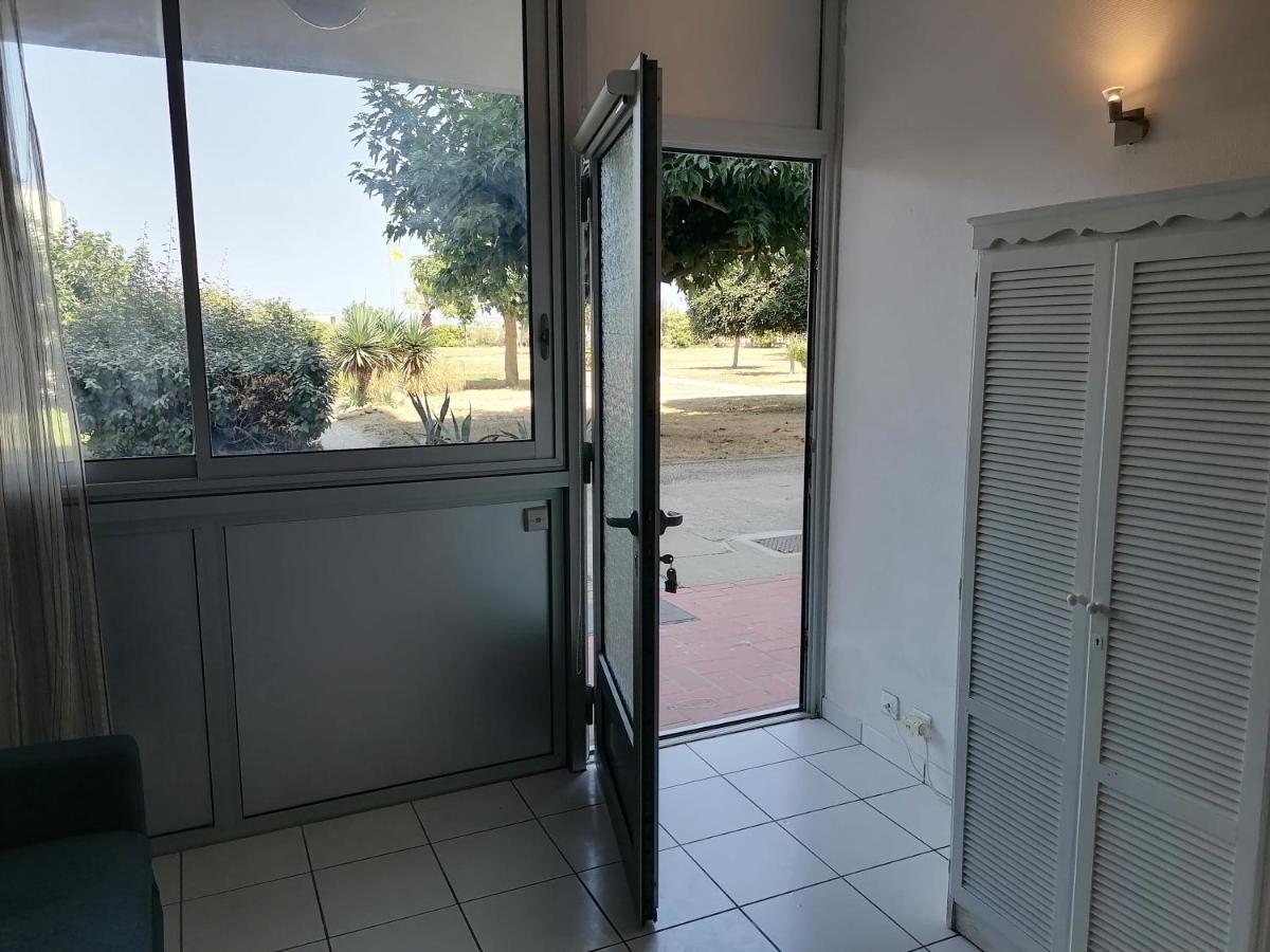 לה ברקרה Ground Floor Studio With Access To Beach And Pool מראה חיצוני תמונה